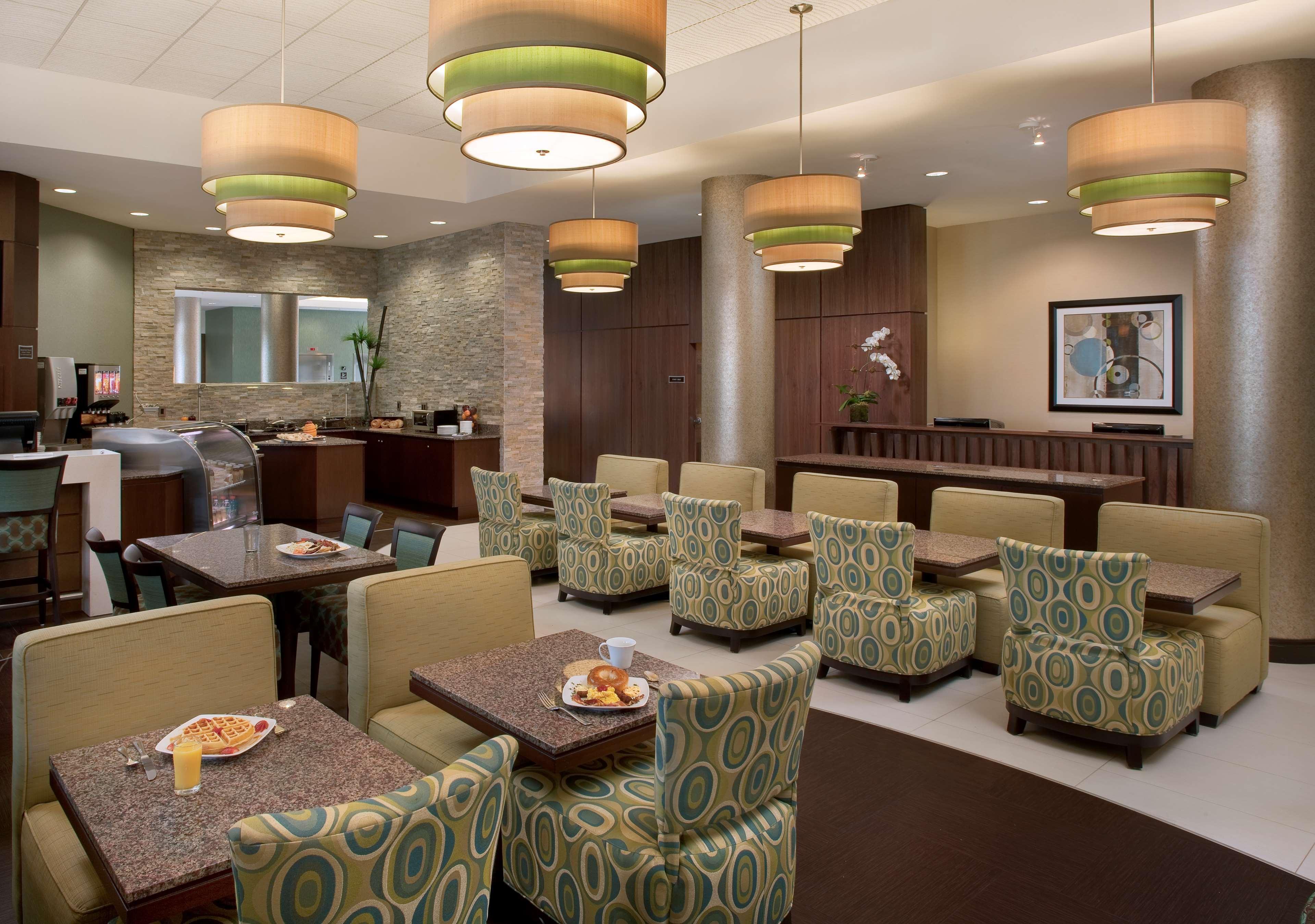 Best Western Premier Miami International Airport Hotel & Suites Coral Gables Restaurant foto